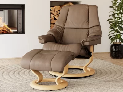 Stressless Reno Recliner Classic Base with Footstool